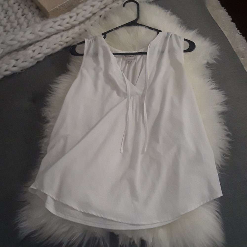 White tank blouse